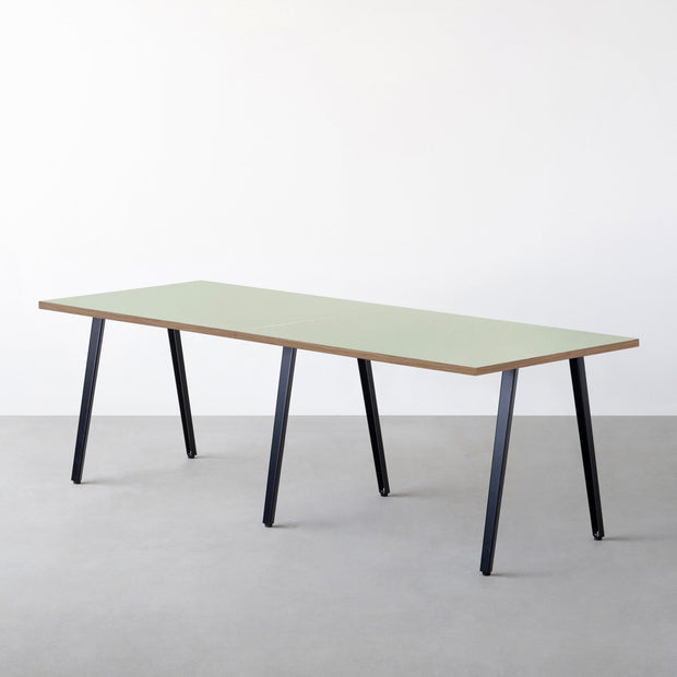 THE TABLE / リノリウム グリーン系 × Black Steel × W181 - 300cm