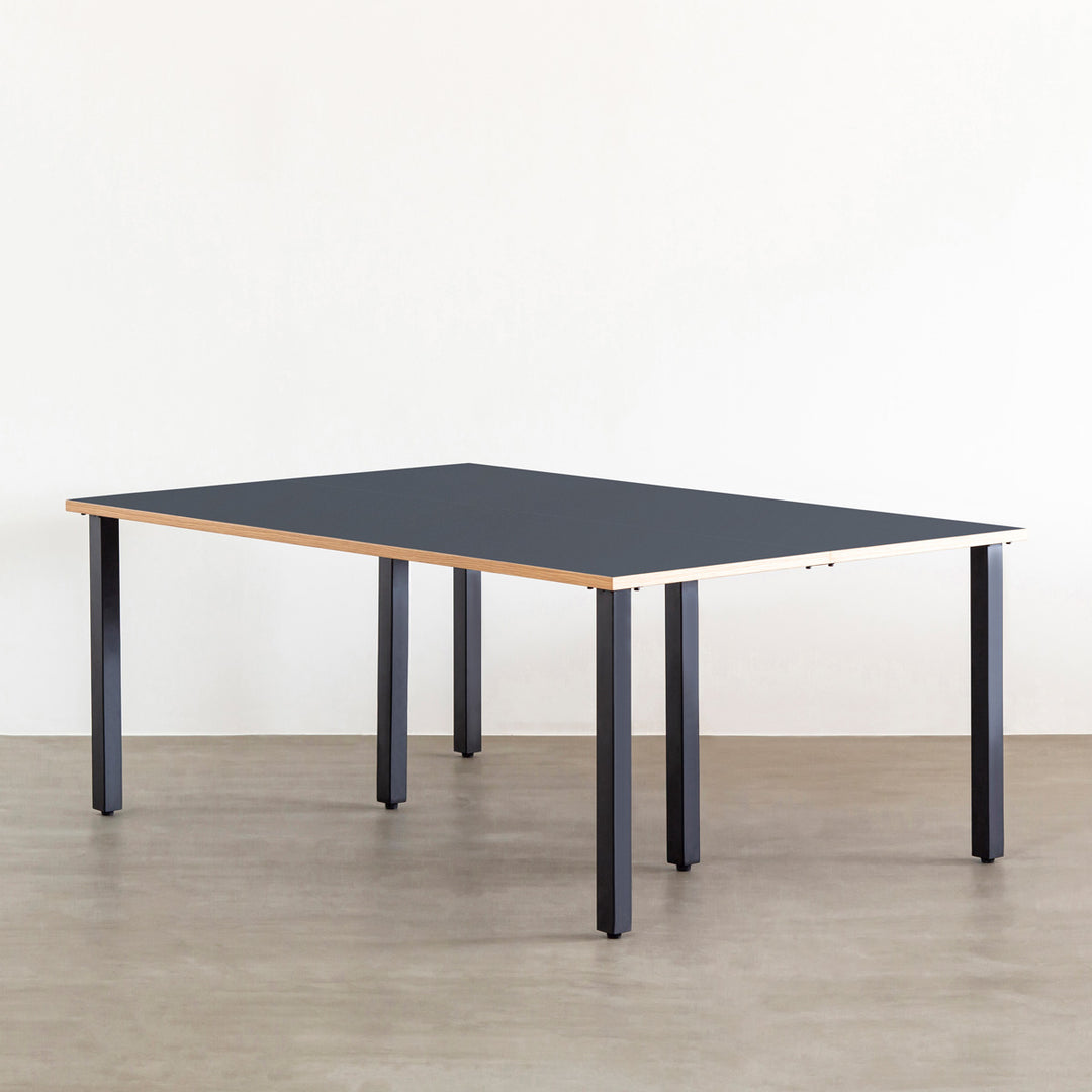 カナデモノ　テーブル THE LOW TABLE / くるみ × Black Steel – KANADEMONO