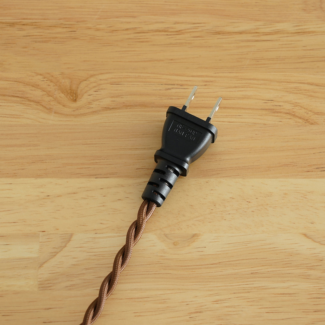 Fabric × Wood プリーツデザイン テーブルランプ – KANADEMONO