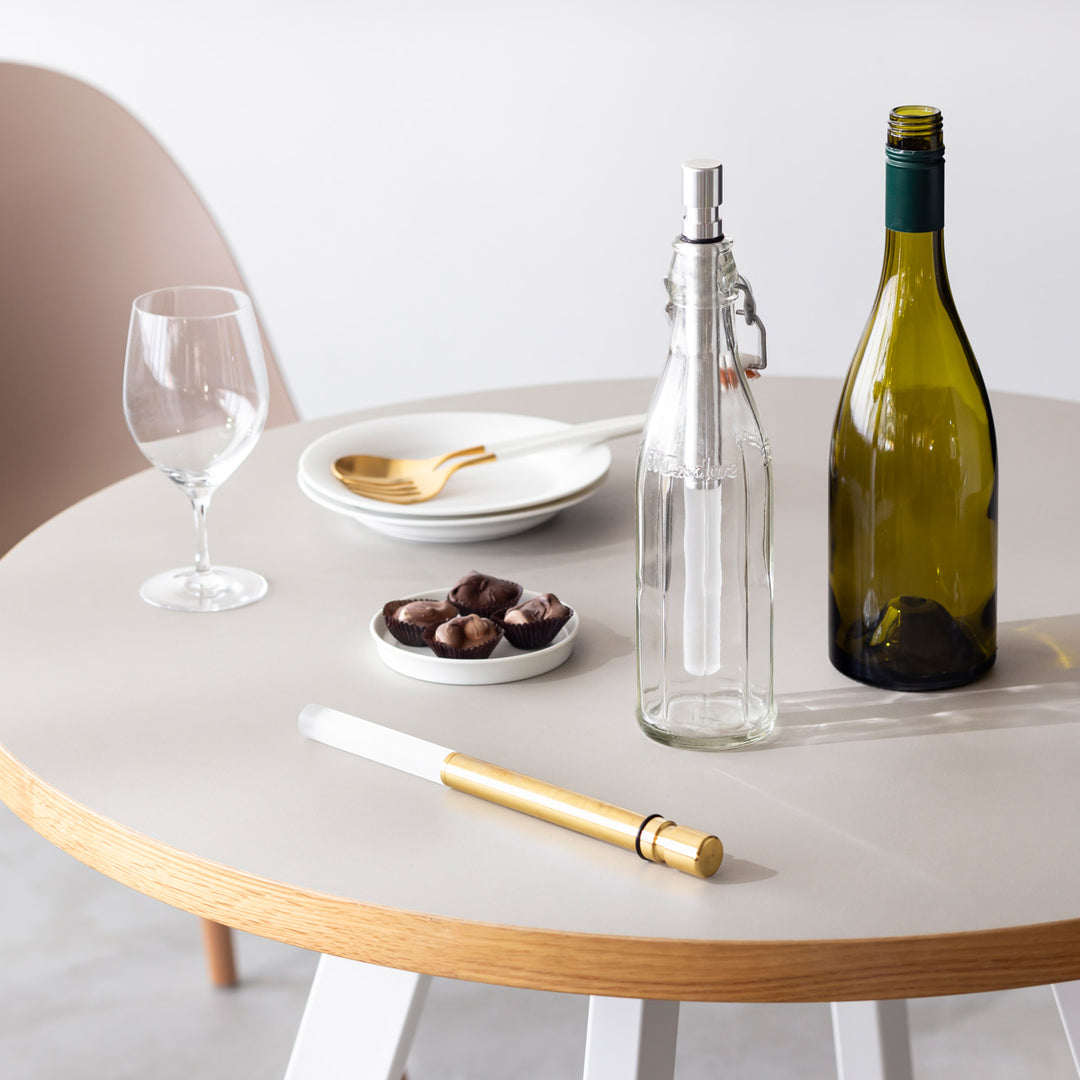 BOTTLE LIGHT ボトルに差し込む スティック型ライト – KANADEMONO