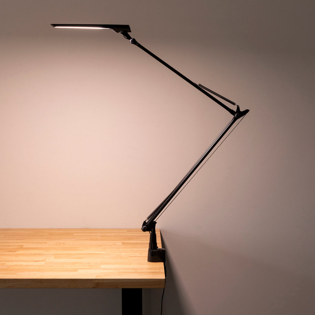 Slim - Stylish Touchless Matte Desk Lamp クランプ式 – KANADEMONO