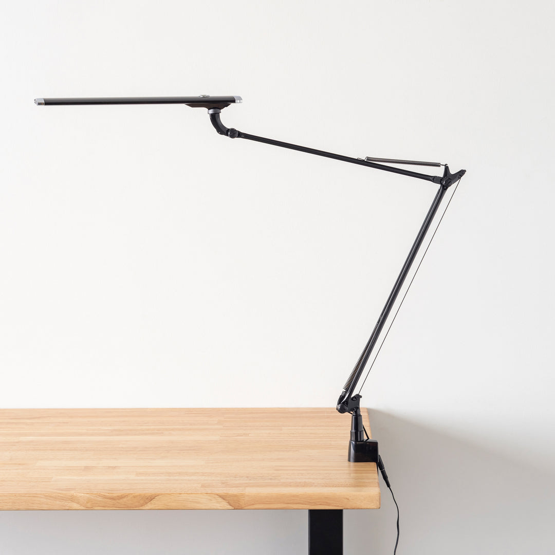 Aluminum - Stylish Touchless Desk Lamp クランプ式 – KANADEMONO