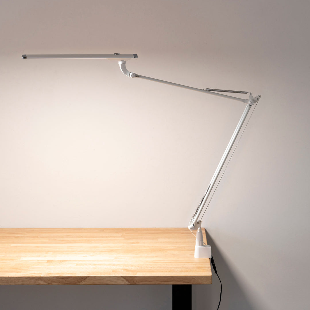 Aluminum - Stylish Touchless Desk Lamp クランプ式 – KANADEMONO