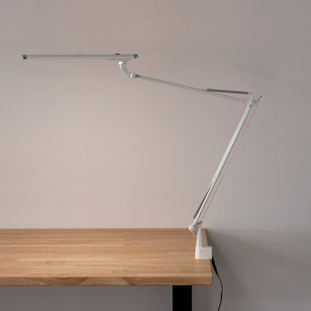 Aluminum - Stylish Touchless Desk Lamp クランプ式 – KANADEMONO