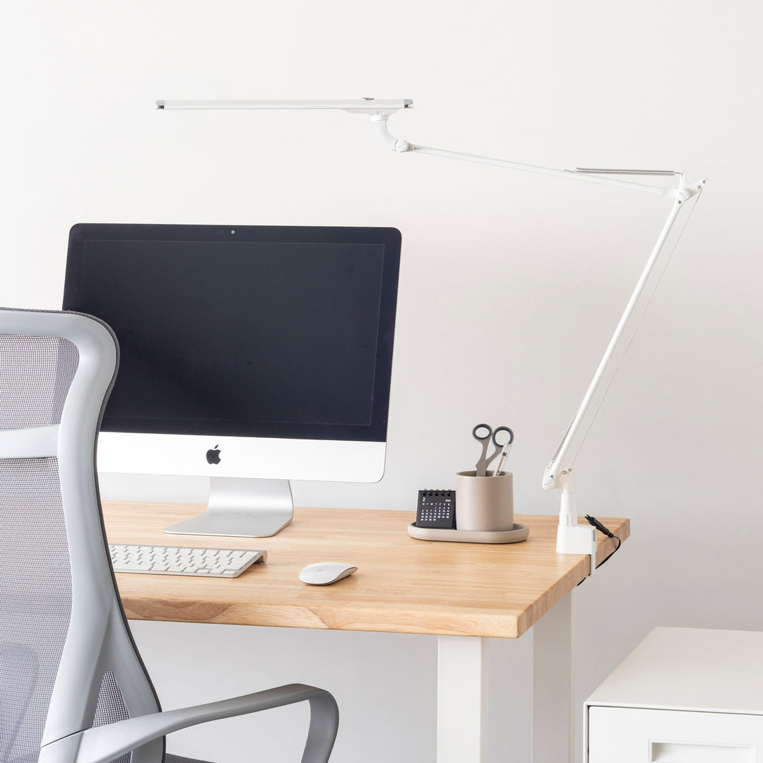 Aluminum - Stylish Touchless Desk Lamp クランプ式 – KANADEMONO