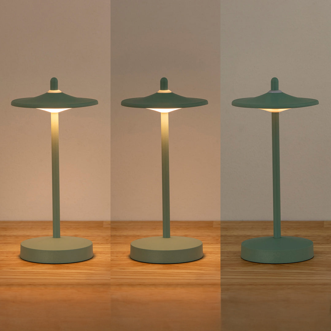 ニュアンスカラーの 充電式 ポータブルライト – KANADEMONO