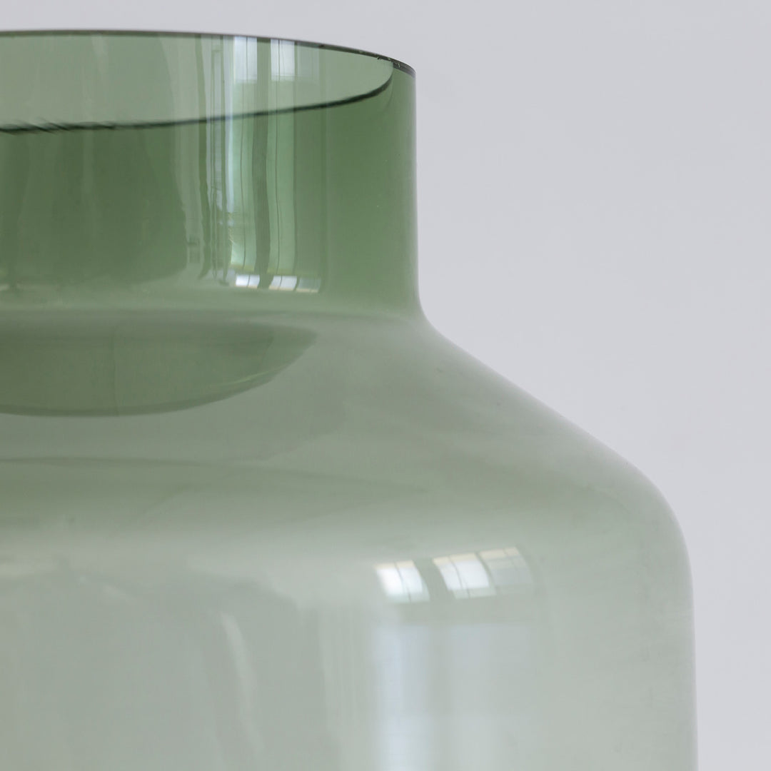 Glass - Pot ガラス フラワーベース グリーン – KANADEMONO
