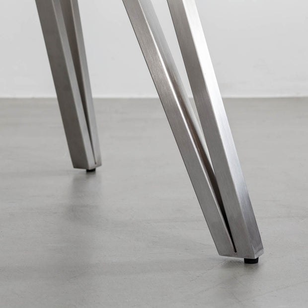 THE CAFE TABLE / リノリウム 全24色　Stainless 4本脚 × ラウンド φ81 - 100