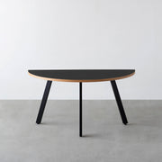 THE TABLE / 半円 × リノリウム 全32色 × Black Steel