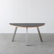 THE TABLE / 半円 × リノリウム 全32色 × Stainless