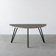 THE TABLE / 半円 × リノリウム 全32色 × Black Steel