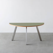 THE TABLE / 半円 × リノリウム 全32色 × Stainless