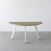 THE TABLE / 半円 × リノリウム 全32色 × White Steel
