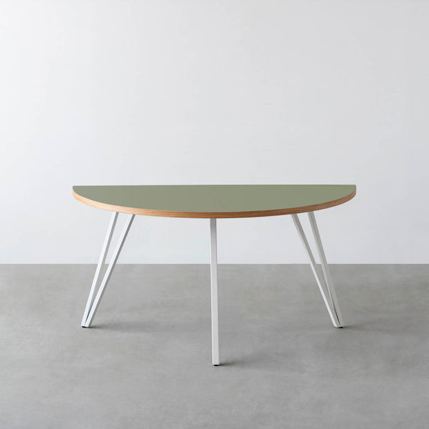 THE TABLE / 半円 × リノリウム 全32色 × White Steel
