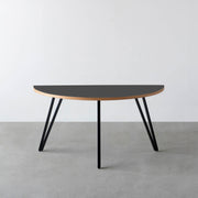 THE TABLE / 半円 × リノリウム 全32色 × Black Steel