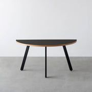 THE TABLE / 半円 × リノリウム 全32色 × Black Steel