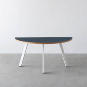 THE TABLE / 半円 × リノリウム 全32色 × White Steel