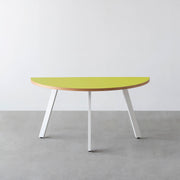 THE TABLE / 半円 × リノリウム 全32色 × White Steel