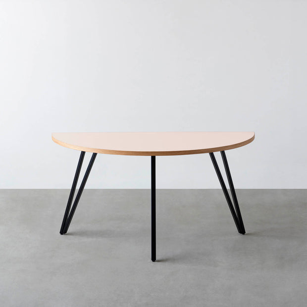 THE TABLE / 半円 × リノリウム 全32色 × Black Steel