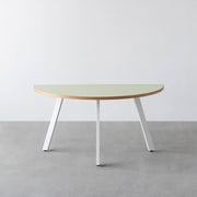 THE TABLE / 半円 × リノリウム 全32色 × White Steel