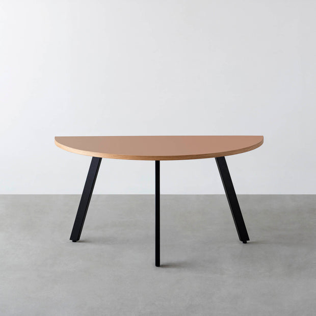 THE TABLE / 半円 × リノリウム 全32色 × Black Steel