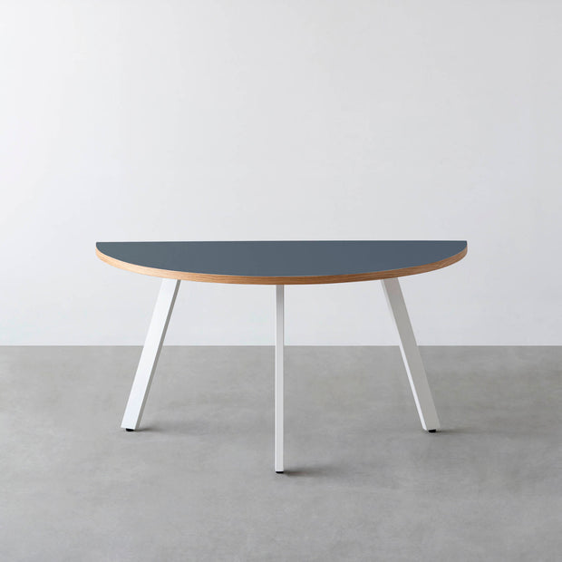 THE TABLE / 半円 × リノリウム 全32色 × White Steel