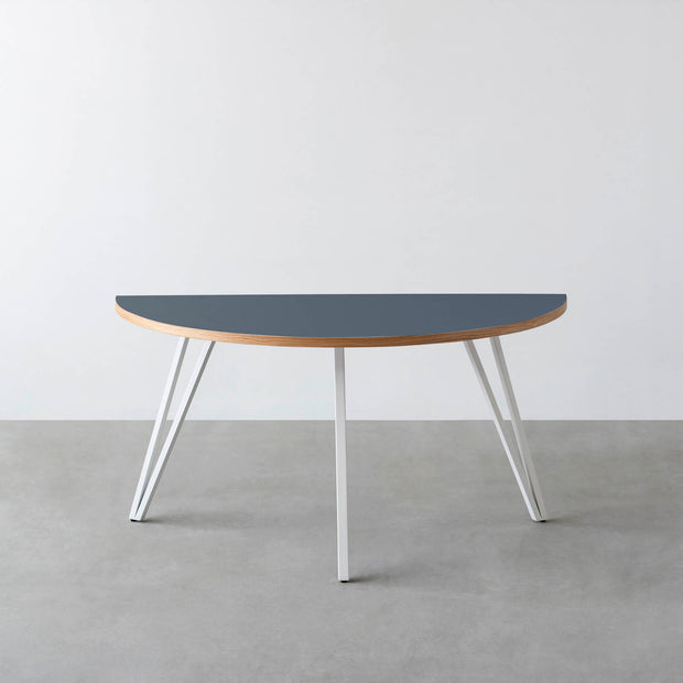 THE TABLE / 半円 × リノリウム 全32色 × White Steel