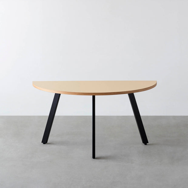 THE TABLE / 半円 × リノリウム 全32色 × Black Steel