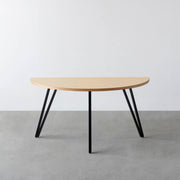 THE TABLE / 半円 × リノリウム 全32色 × Black Steel