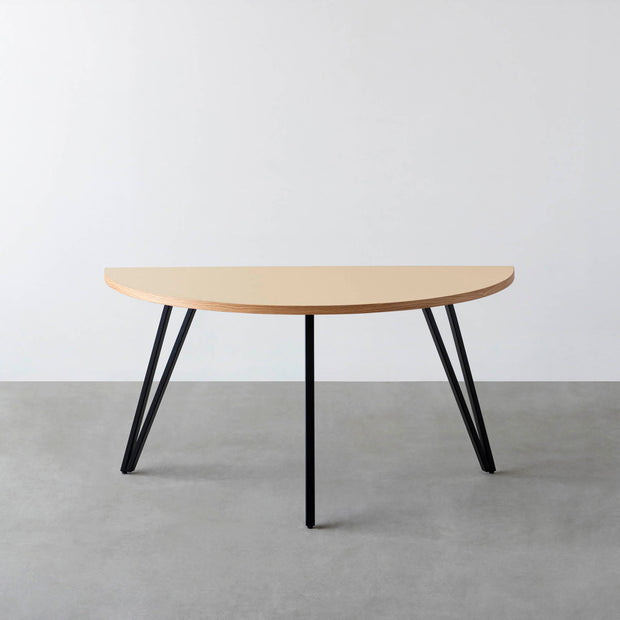 THE TABLE / 半円 × リノリウム 全32色 × Black Steel