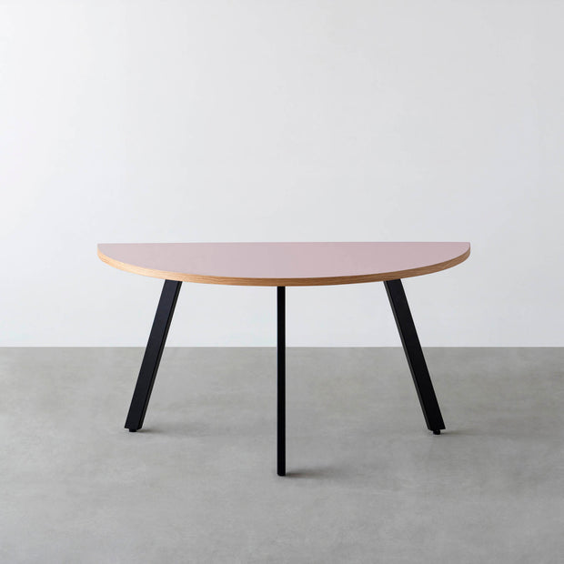 THE TABLE / 半円 × リノリウム 全32色 × Black Steel