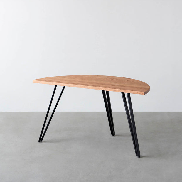 THE TABLE / 半円 × 無垢 レッドオーク × Black Steel