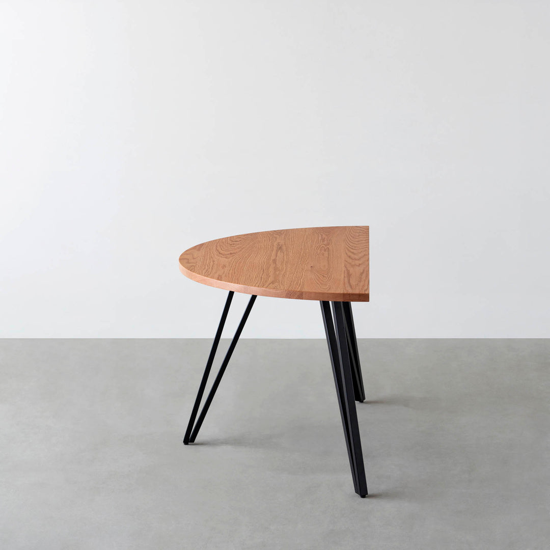 THE TABLE / 半円 × 無垢 レッドオーク × Black Steel – KANADEMONO