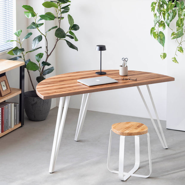 THE TABLE / 半円 × サテンウォルナット × White Steel