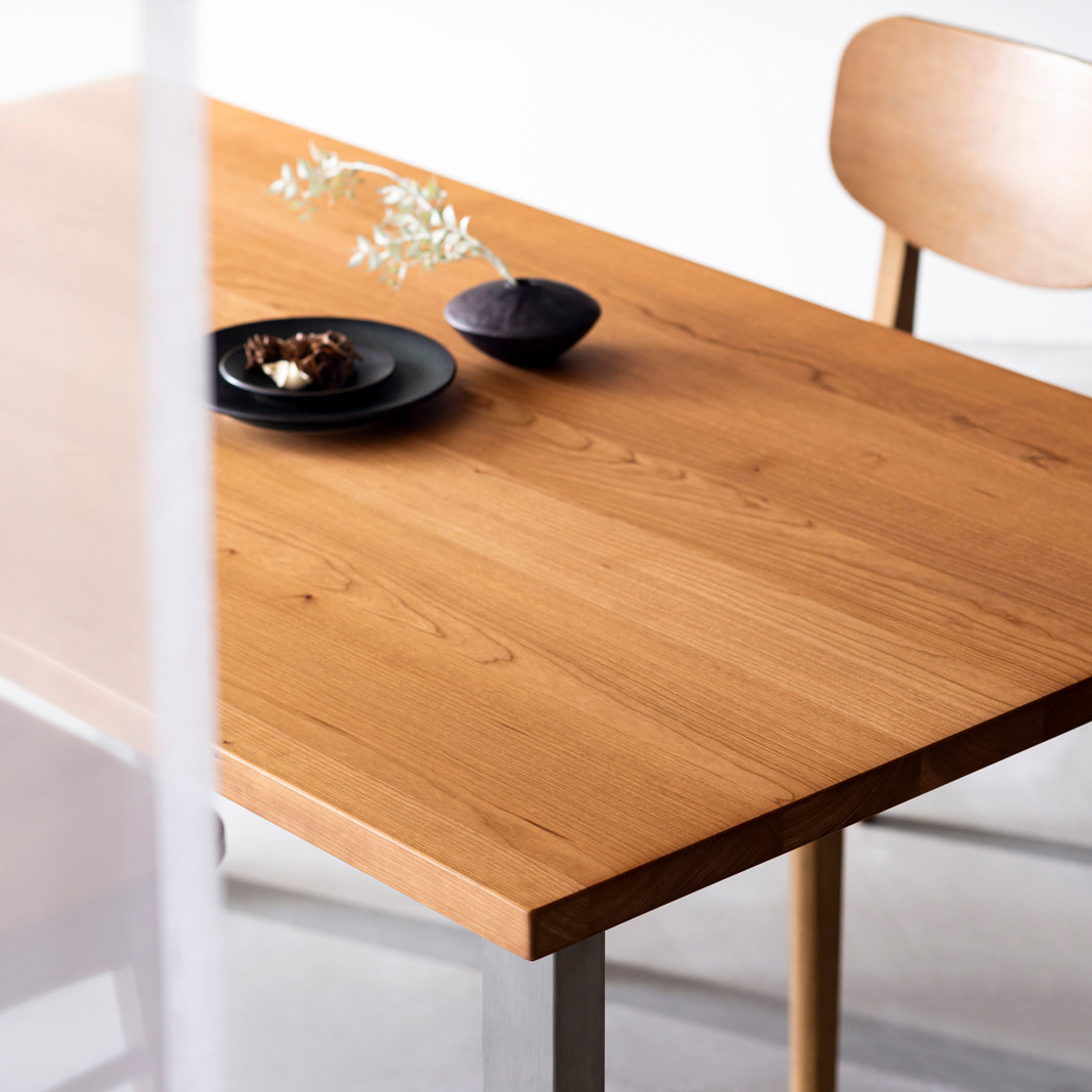 THE TABLE / スタンディングデスク × 無垢 ブラックチェリー × Black