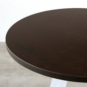 かなでもののラバーウッドの天板BlackBrownとホワイトの4pinアイアン脚を組み合わせたすっきりとしたデザインの直径65cmのカフェテーブル（天板）