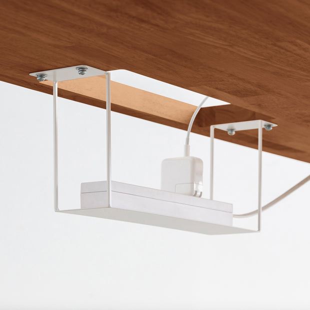 Kanademonoのラバーウッド ブラウン天板とホワイト脚を組み合わせたシンプルモダンな大型テーブル（配線トレー付き）配線トレー4
