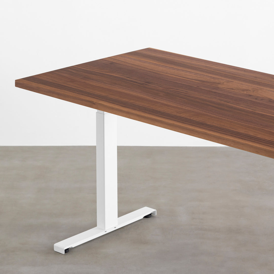 THE TABLE / 無垢 ウォルナット × スマート電動昇降脚 – KANADEMONO