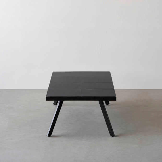 THE LOW TABLE / インド産 黒みかげ石 × ラバーウッド × Black Steel