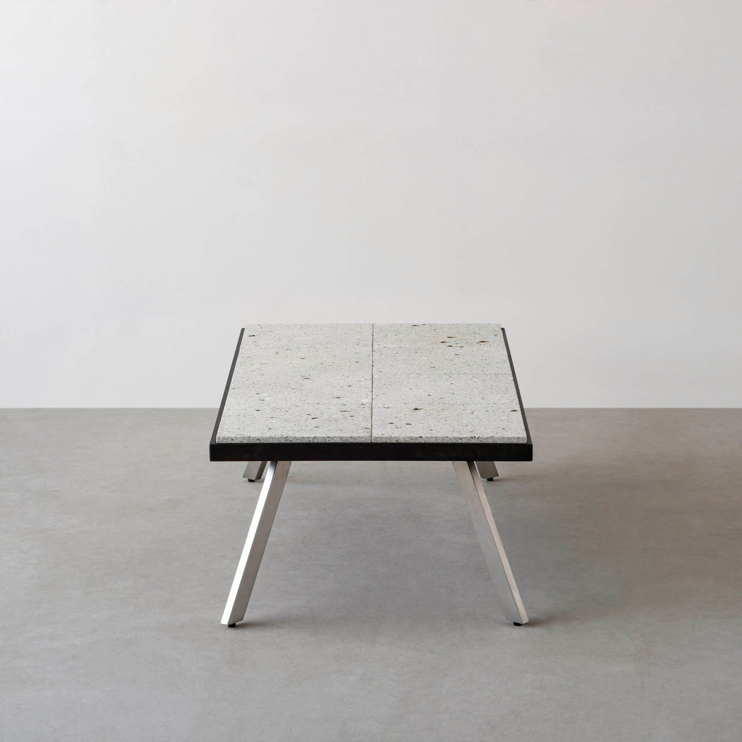 THE LOW TABLE / 大谷石 × ラバーウッド × Stainless – KANADEMONO