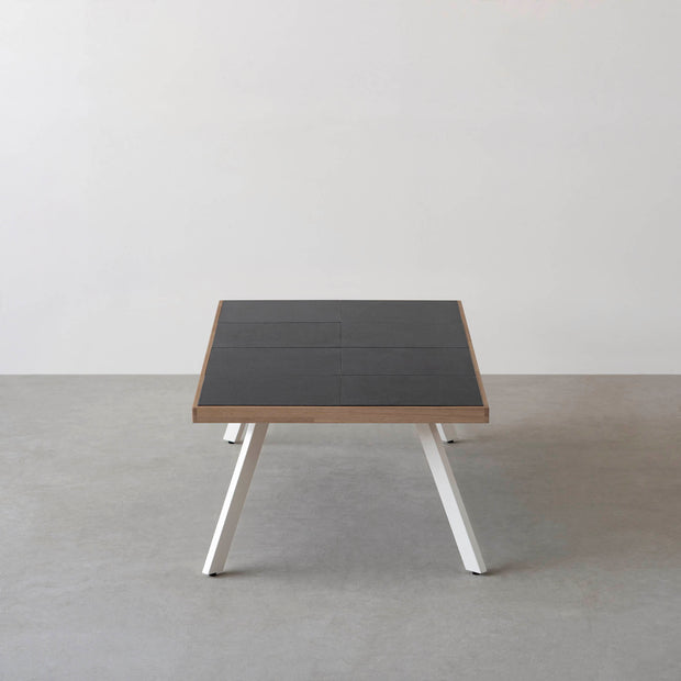 THE LOW TABLE / インド産 黒みかげ石 × ラバーウッド × White Steel