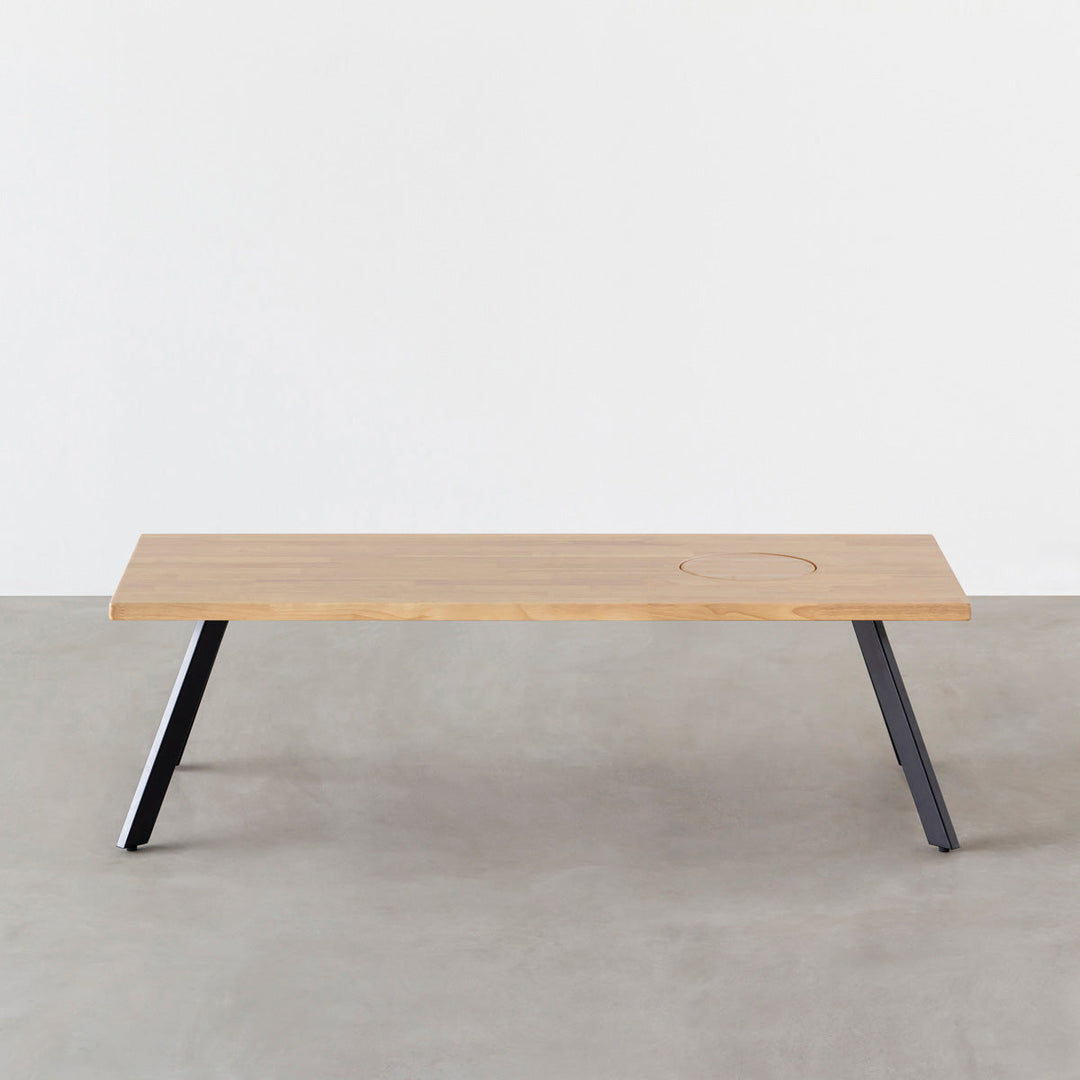 ハチ　　テーブル THE CAFE TABLE / ラバーウッド Black Steel 4pin × ラウンド