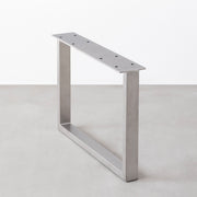 Kanademonoのくるみ天板にStainlessのローレクタングル脚を組み合わせたローテーブル（脚）