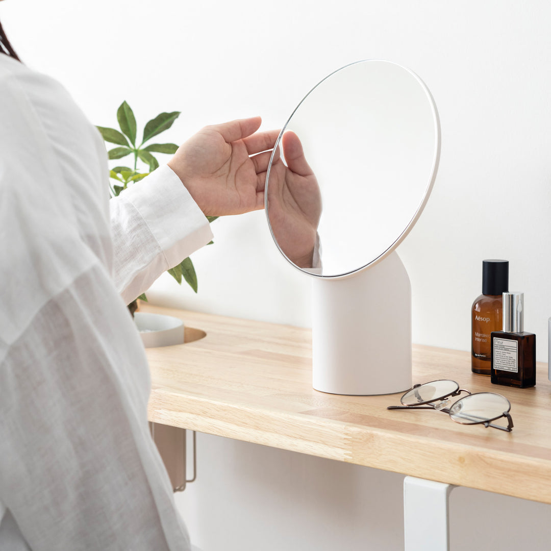 NAPURE 透明度の高い メイクアップミラー – KANADEMONO