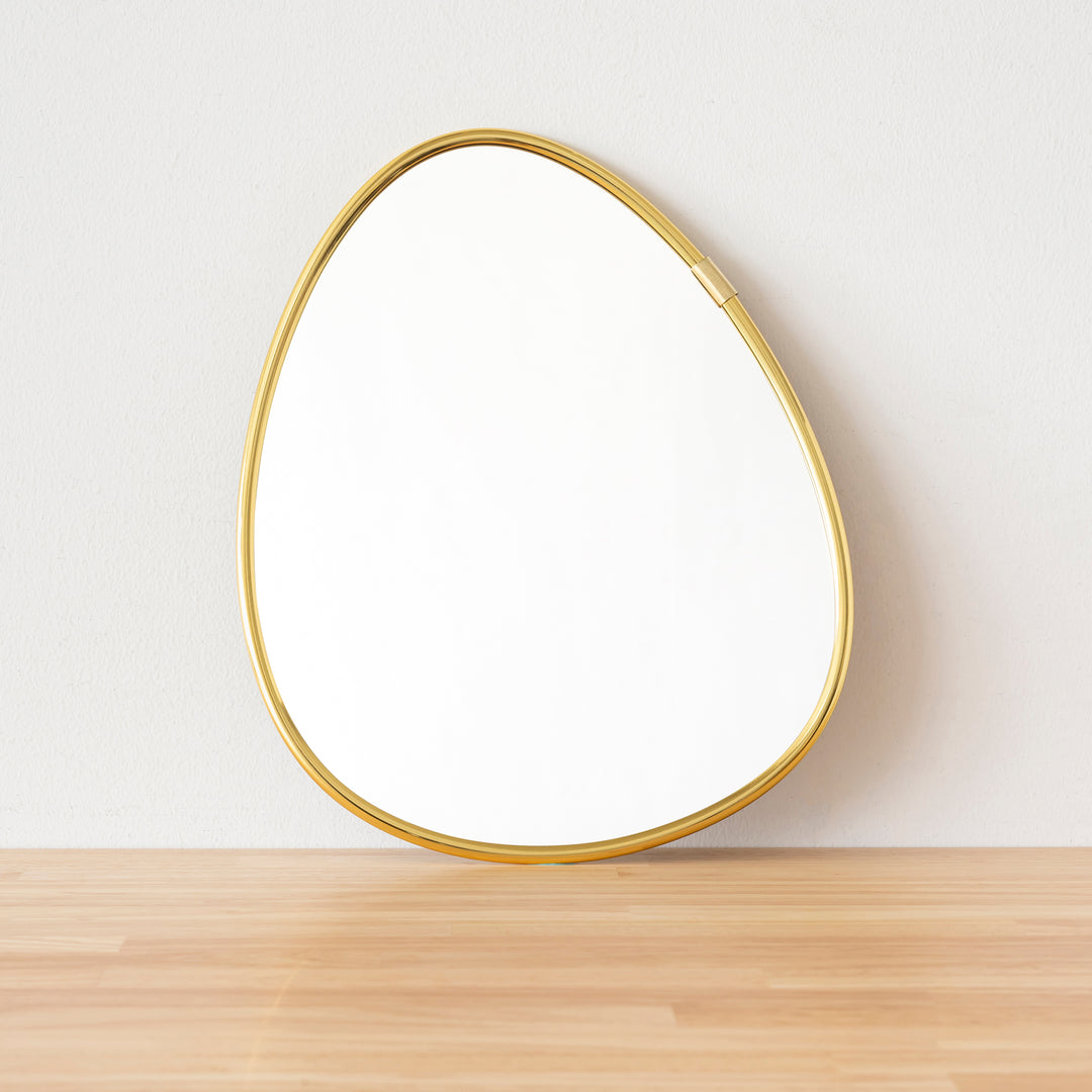 Hubba Pebble Mirrors, Set of 3 小石のような ウォールミラー 3枚