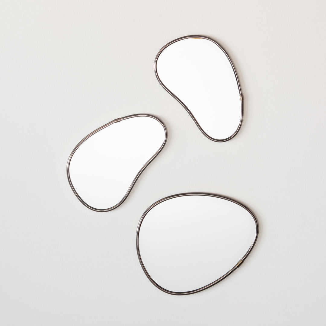 Hubba Pebble Mirrors, Set of 3 小石のような ウォールミラー 3枚