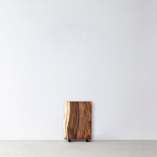 モンキーポッド一枚板 一枚板 / モンキーポッド #0028 625 × 430 ~ 455 mm – KANADEMONO