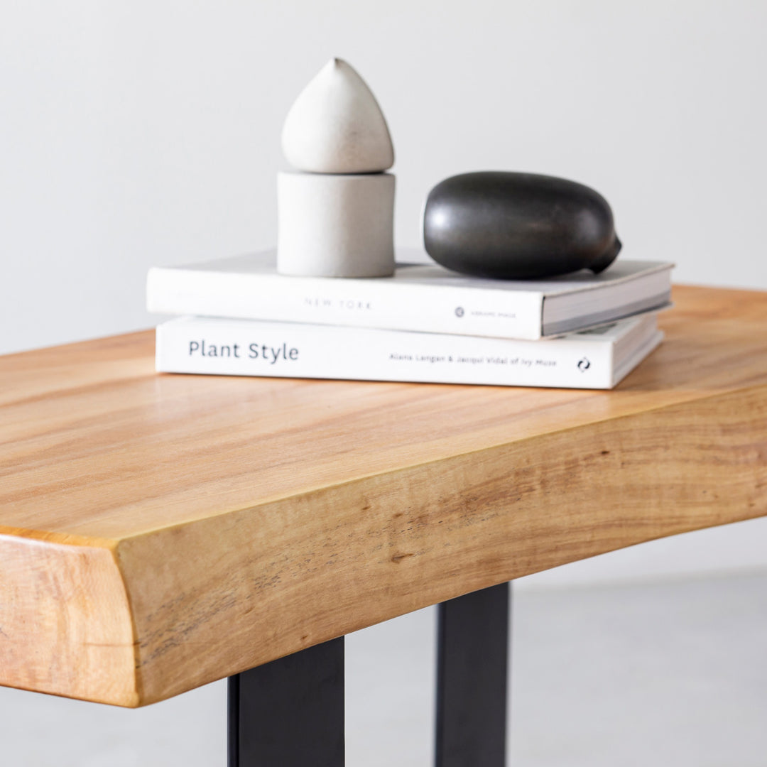 一枚板 / トチ #0017 ベンチにぴったりの末広がりな天板 790 × 345