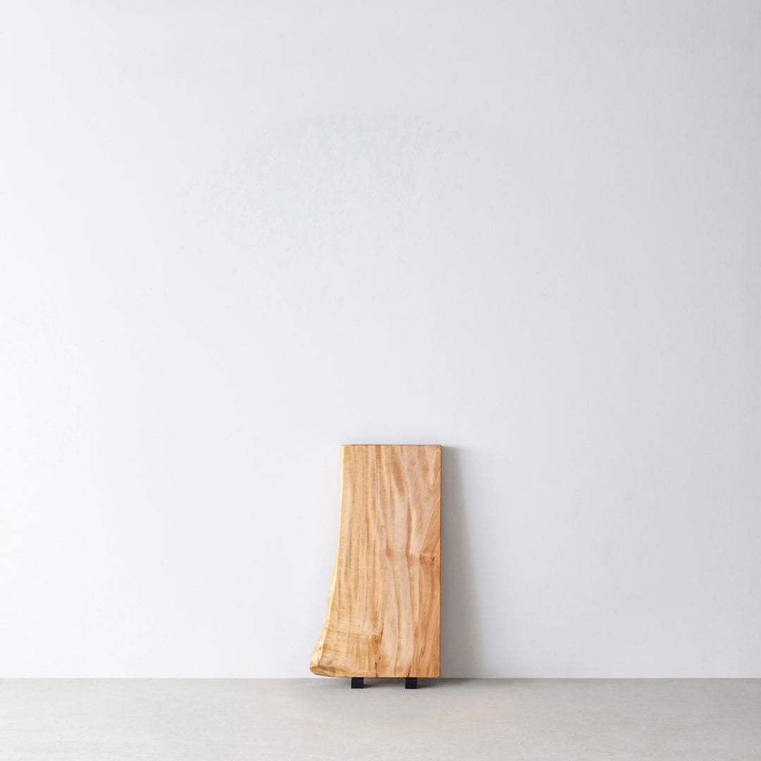 一枚板 / トチ #0017 ベンチにぴったりの末広がりな天板 790 × 345