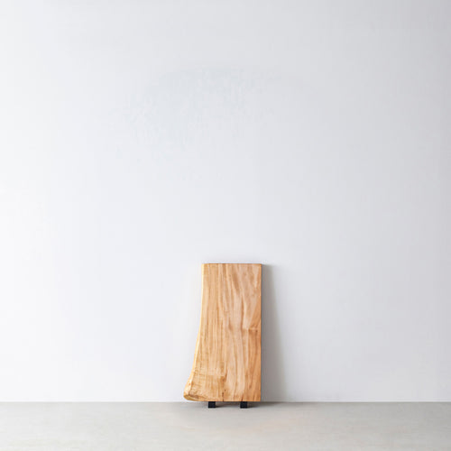 一枚板 / トチ #0017 ベンチにぴったりの末広がりな天板 790 × 345